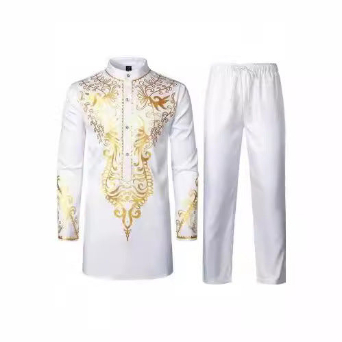 Elegant outfit for men with artistic embroidery and comfortable pants Chic und Stil