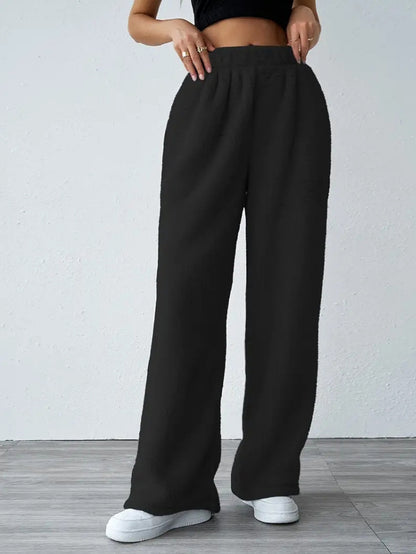 Ladies Comfortable Fleece Pants in Chic and Stylish Loose Design