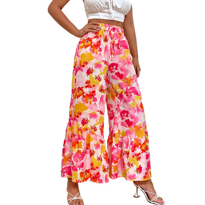 Wide Palazzo pants for ladies with a cheerful floral pattern Chic und Style