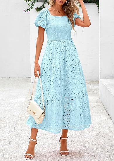 Robe maxi pour femmes avec motif ajouré décoratif et manches bouffantes Chic und Stil