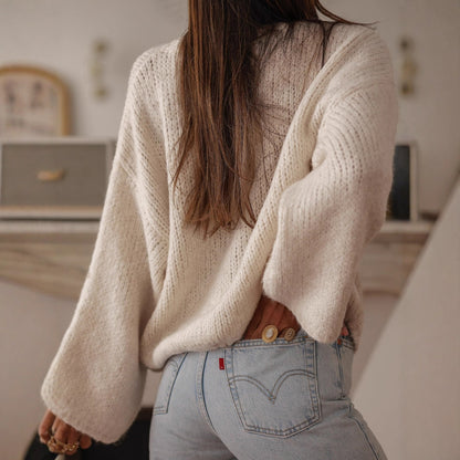 Dames pull-over confortable avec des manches surdimensionnées et de élégants boutons en perles Chic und Stil