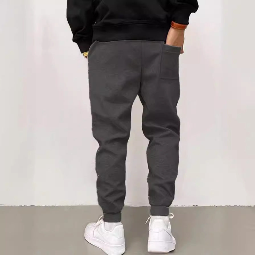 Comfortable and functional men's tracksuit pants Chic and Style