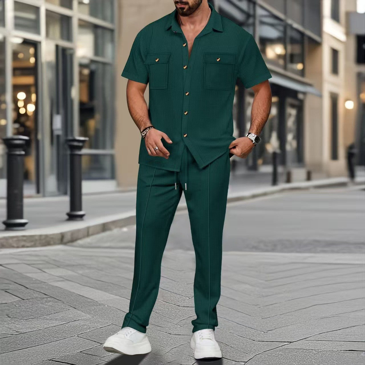 Costume de loisirs à la mode pour hommes avec motif à rayures et poches pratiques Chic und Stil