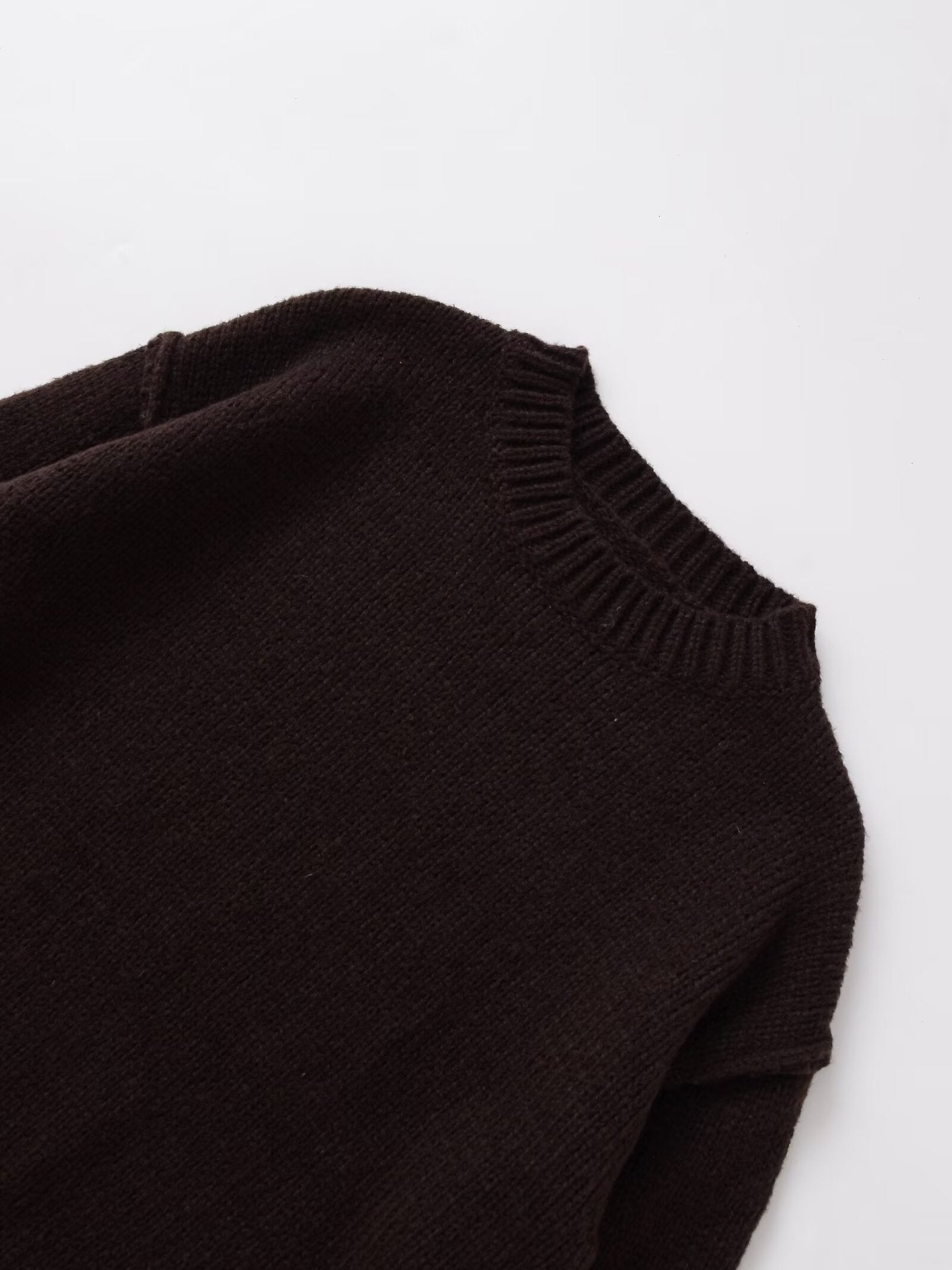 Pull en tricot décontracté pour femmes avec col rond et épaules tombantes Chic und Stil