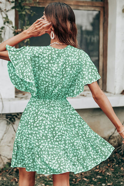 Dames Robe Twirl à manches flottantes fleuries Chic und Stil