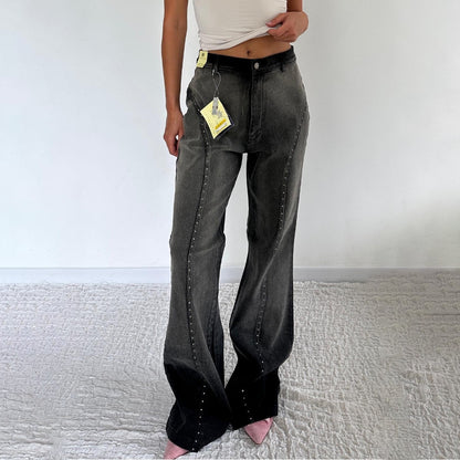 Dame Jeans avec des clous décoratifs Chic und Stil