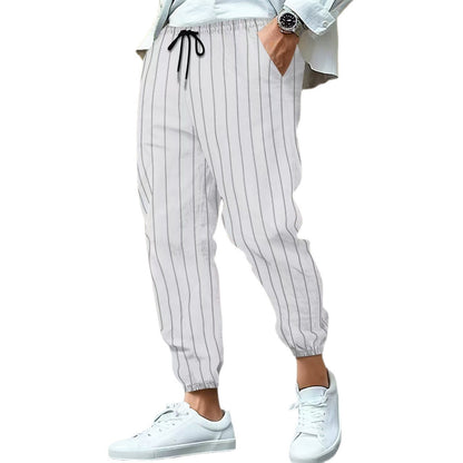 Elegant casual pants for men with a striped pattern Chic and Style