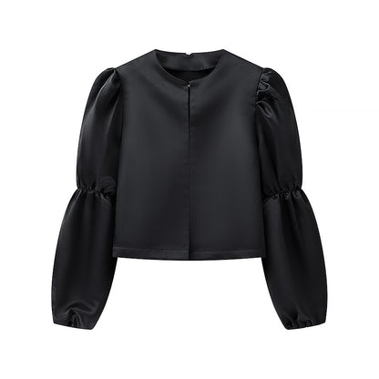 Chemisier pour femmes avec des manches ballon volumineuses et un élégant col rond Chic und Stil