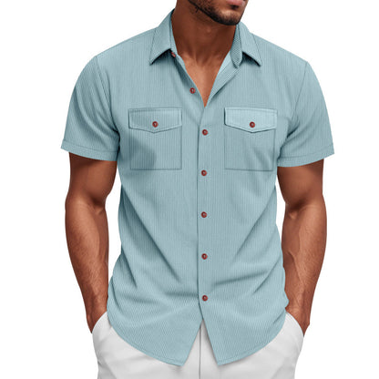 Chemise à manches courtes rayée pour hommes avec deux poches poitrine pratiques Chic und Stil