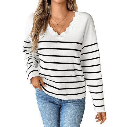 Pull en tricot pour femmes avec décolleté en V et motif rayé tendance Chic und Stil