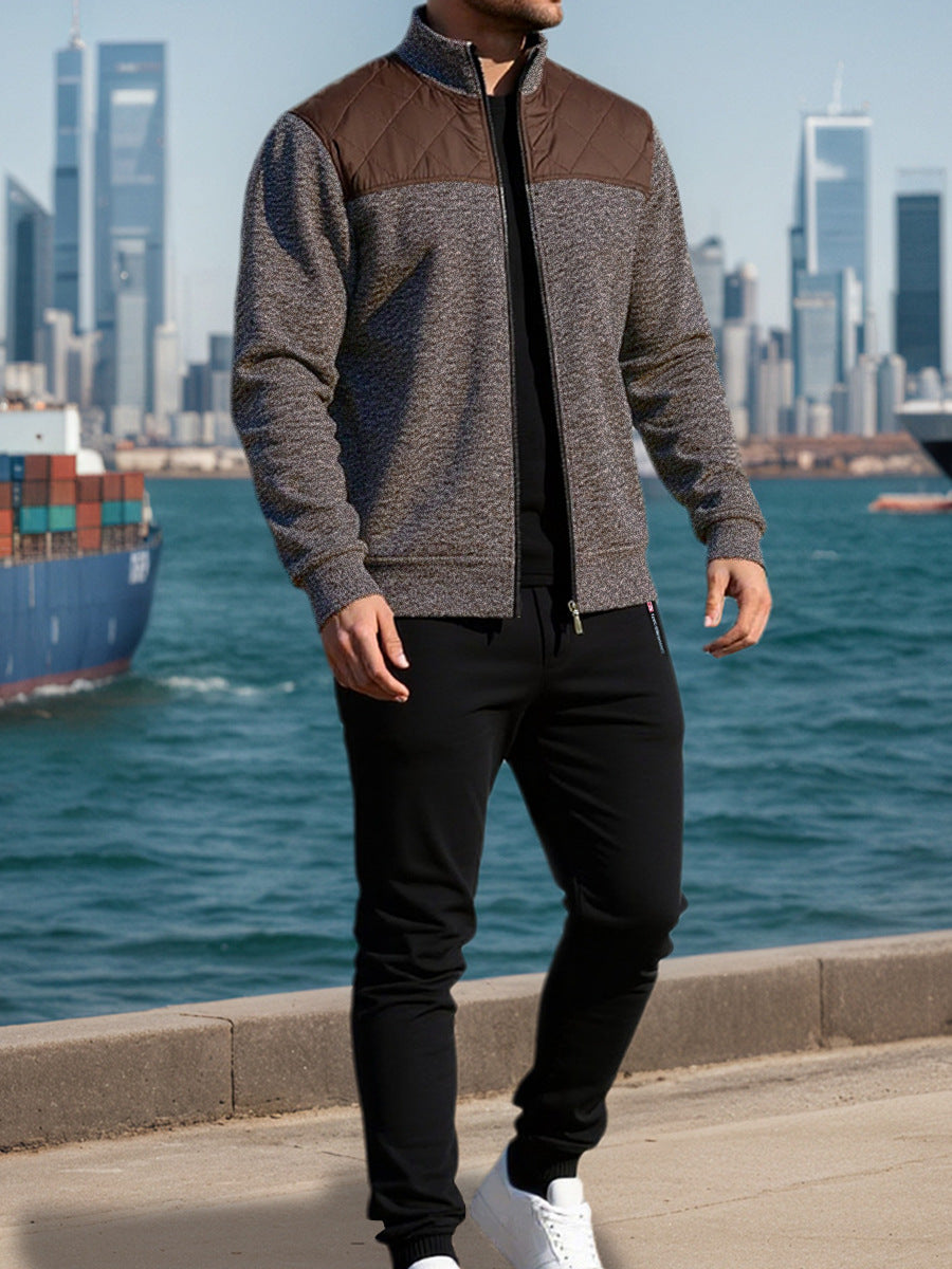 Veste de sport pour hommes avec un motif à côtes horizontales et une zone d'épaule légèrement rembourrée Chic und Stil