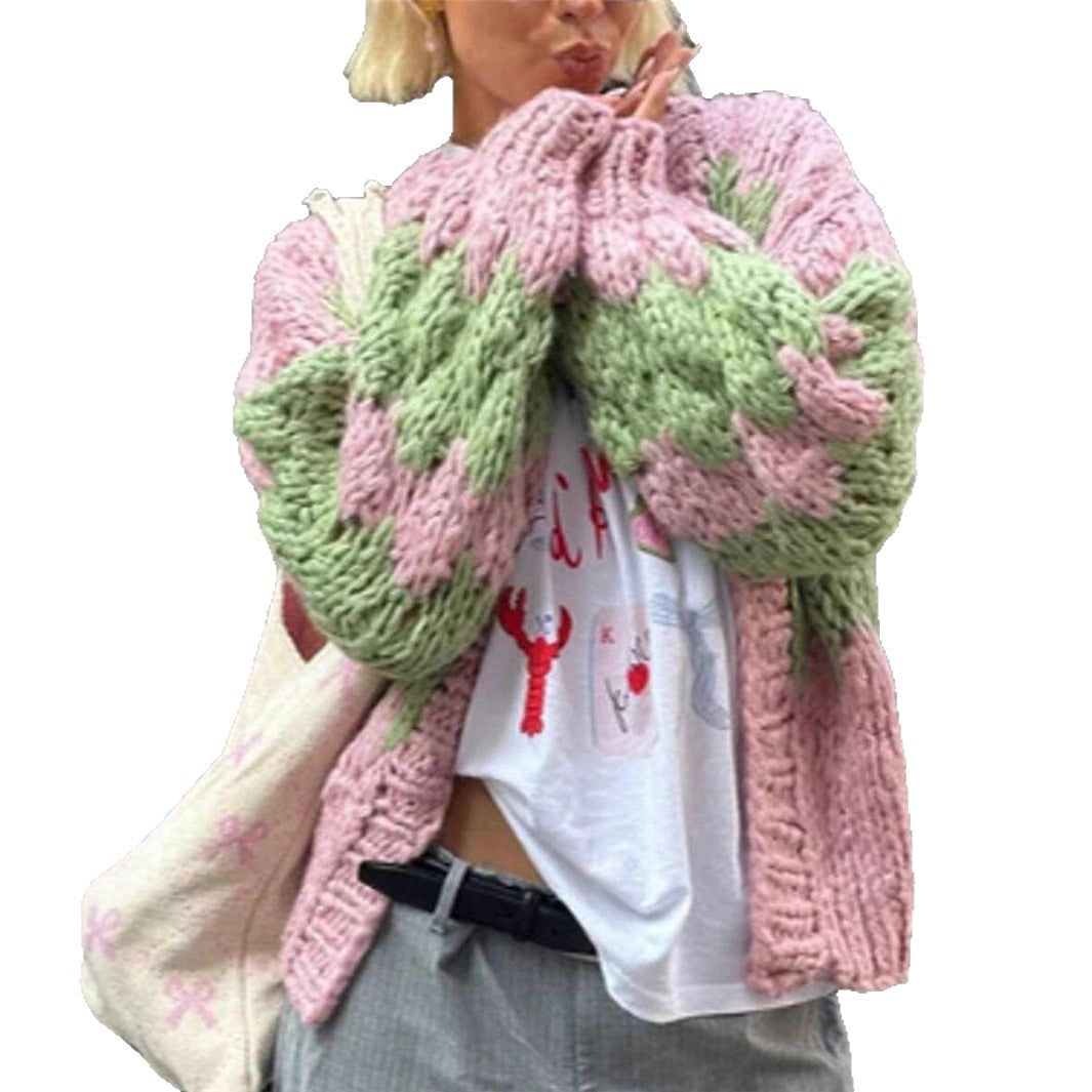 Dame cardigan en tricot épais avec motif en zigzag Chic und Stil