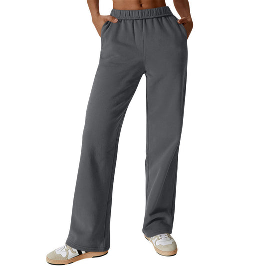 Casual training pants for women with elastic waistband and practical side pockets Chic and Style