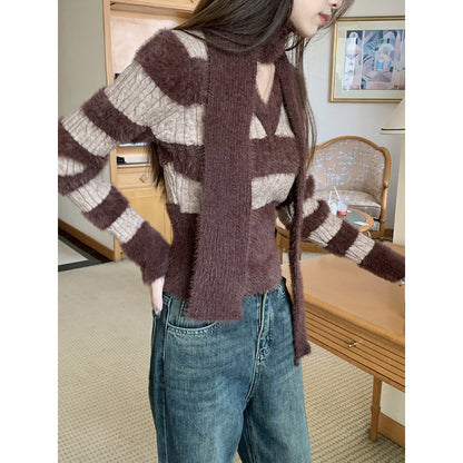 Femme doux pull V avec design rayé et écharpe assortie Chic und Stil
