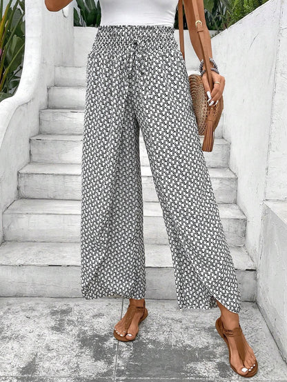 Summer palazzo pants for women with elastic waist and floral pattern Chic and Style