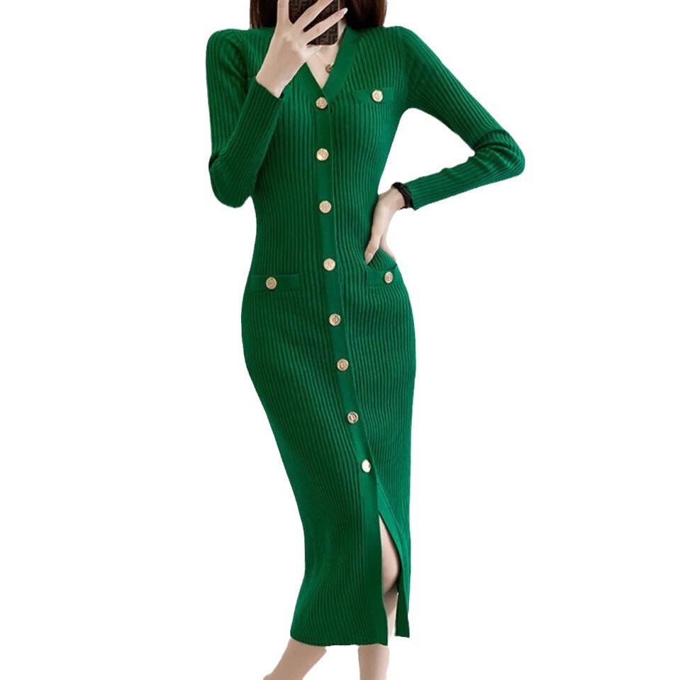 Robe en tricot pour femmes avec patte de boutonnage et fente profonde Chic und Stil