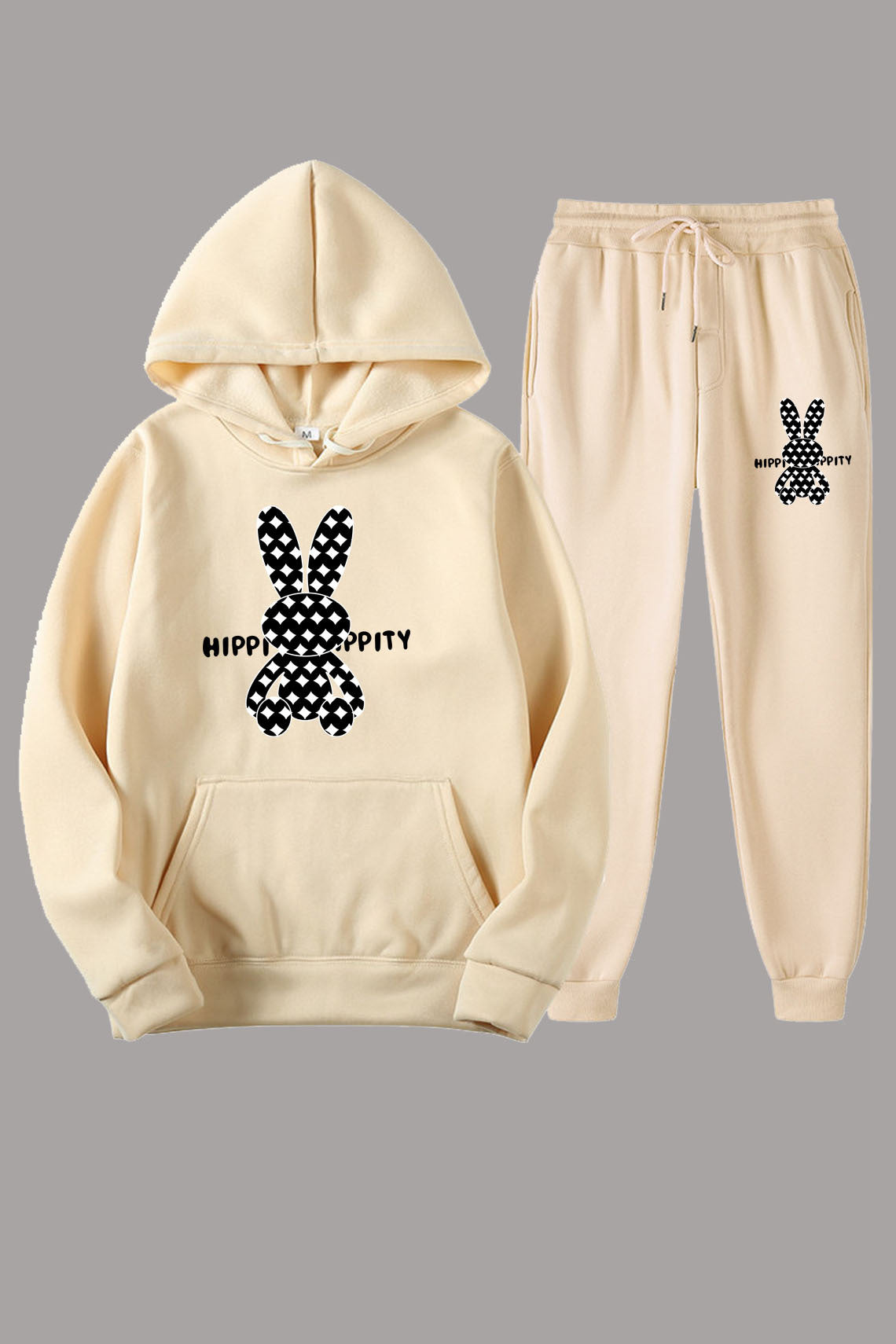 Women's sweatshirt and jogging pants set with a cute bunny pattern Chic und Stil