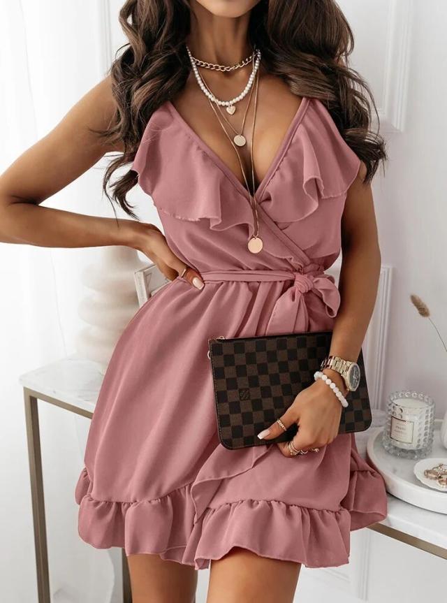 Robe cache-coeur à volants Chic und Stil