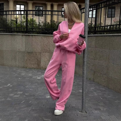 Chic and Style oversized cropped sweatshirt set for women and wide jogger pants
