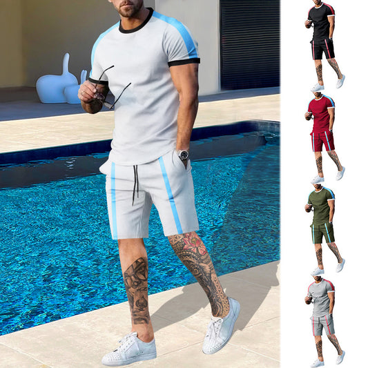 Ensemble de shorts et de t-shirt à manches courtes sportives pour hommes avec des bandes contrastées Chic und Stil