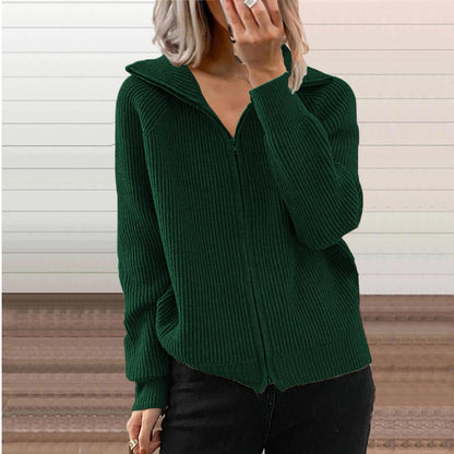 Veste en tricot pour femmes avec capuche et design côtelé texturé Chic und Stil