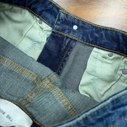 Dames blazer élégant à double boutonnage en matière fine avec une coupe flatteuse Chic und Stil