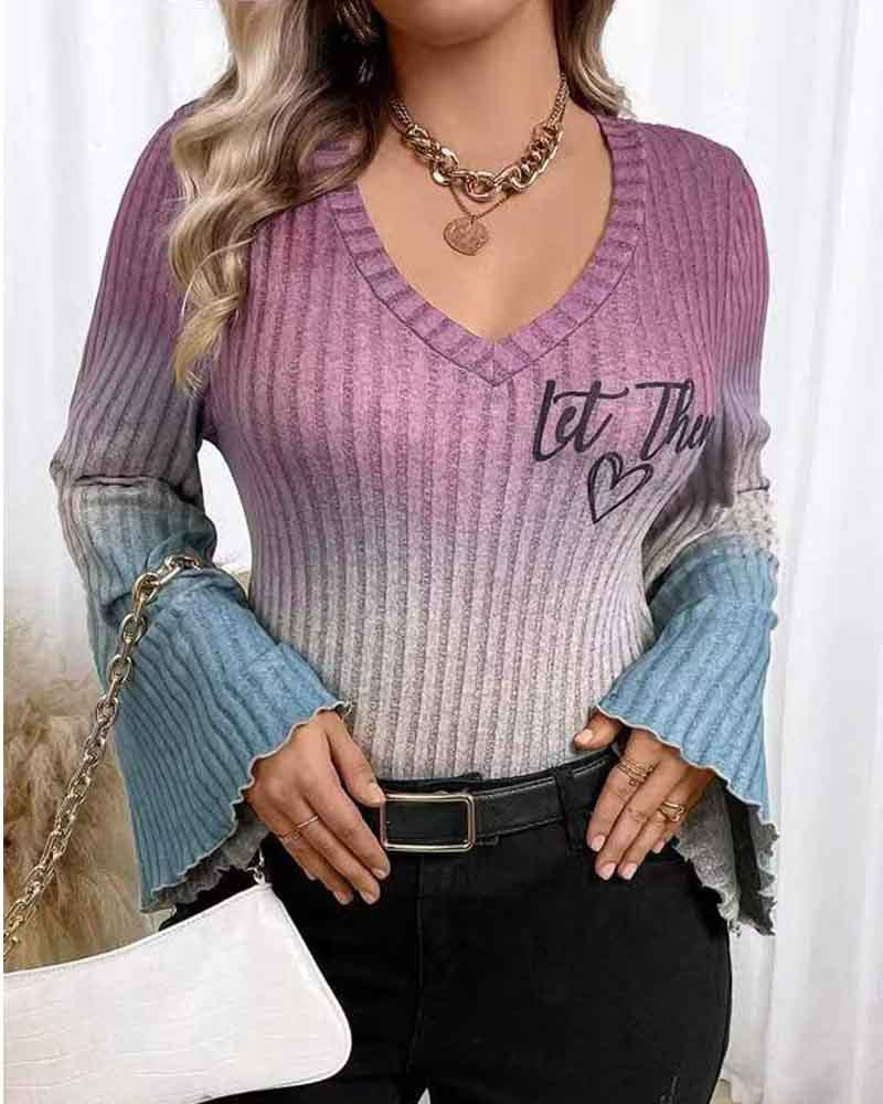 Dames pull à encolure en V avec des manches légèrement évasées et dégradé Chic und Stil