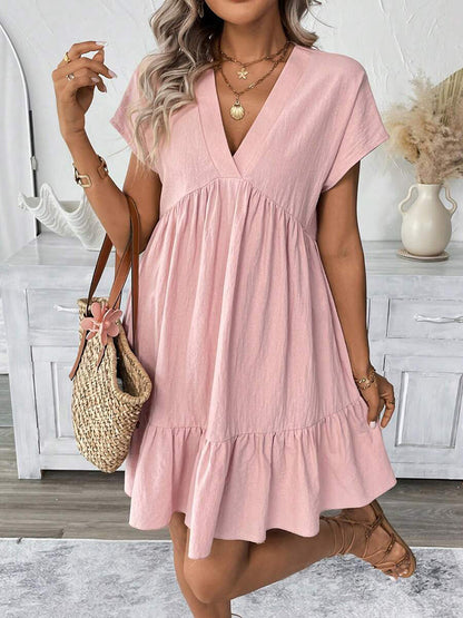 Robe d'été courte pour femmes avec décolleté en V profond et bas de volants Chic und Stil