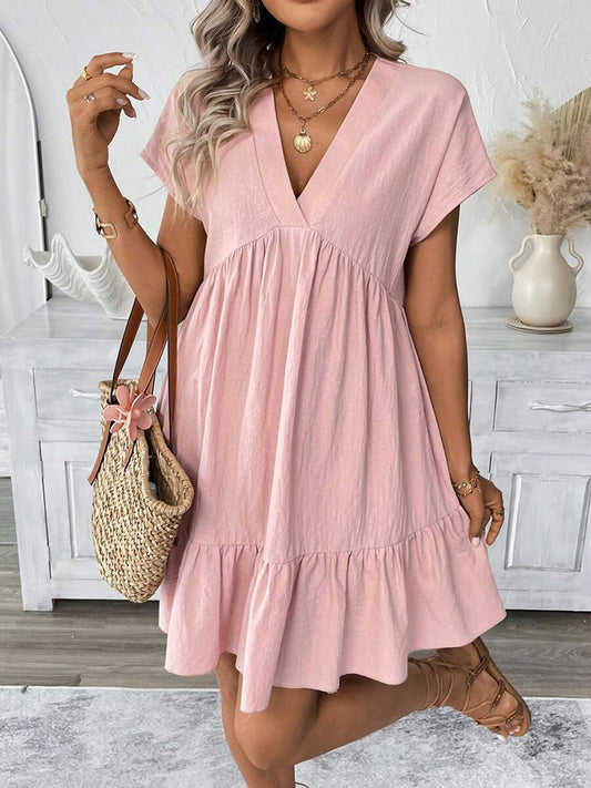 Robe d'été courte pour femmes avec décolleté en V profond et bas de volants Chic und Stil