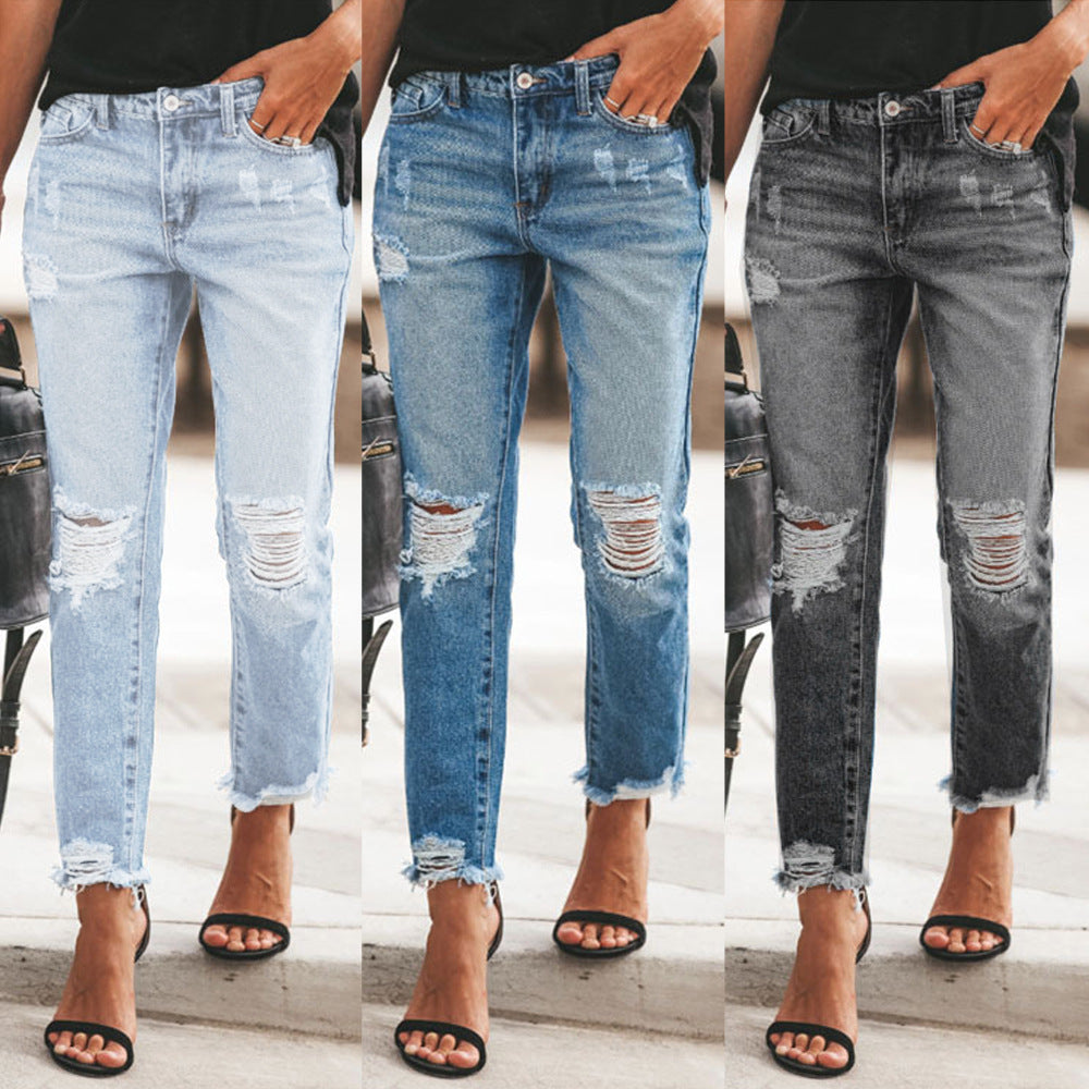 Slim fit jeans for women with distressed details and high waist Chic and Style