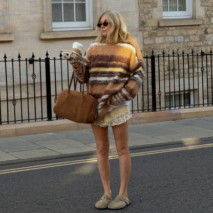 Pull en tricot oversize pour femmes avec des motifs rayés modernes et une coupe décontractée Chic und Stil