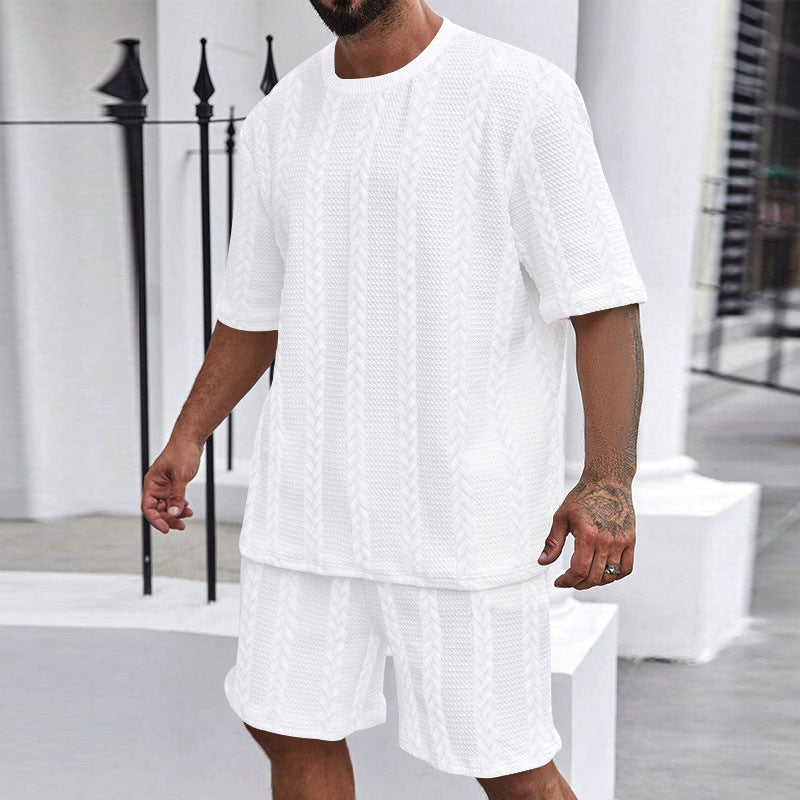 Hommes ensemble en tricot confortable avec haut court et shorts Chic und Stil