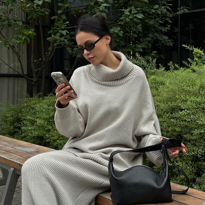 Comfortable knit set for women with high collar and flared pants Chic and Style