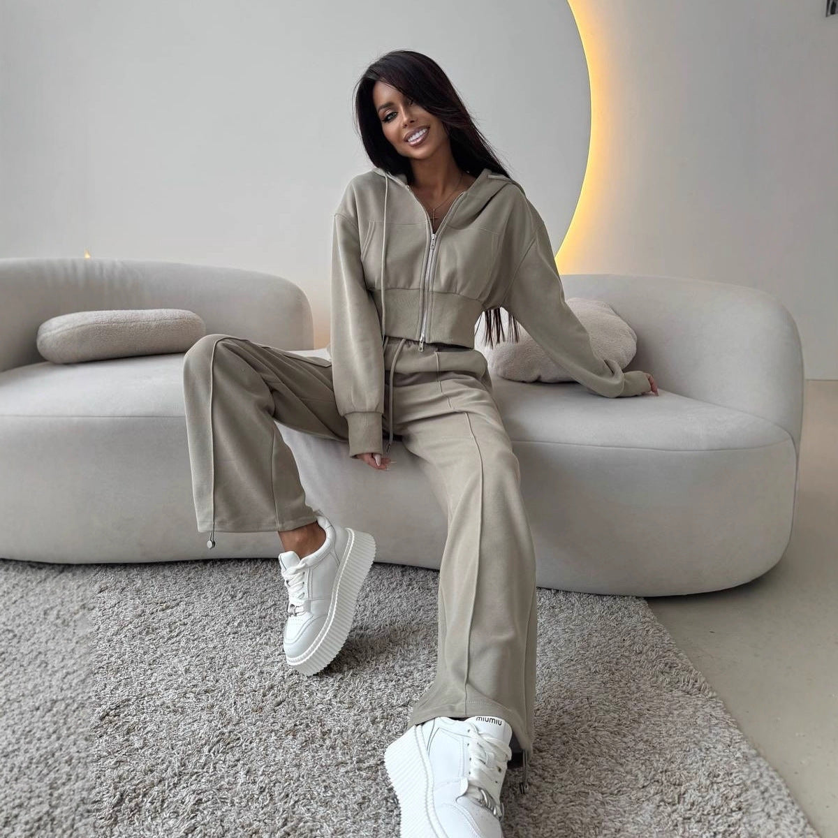 Chic and Style casual cropped hoodie set for women and loose jogger pants