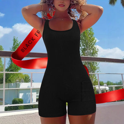 Combinaison décontractée pour femmes avec une coupe cintrée et une poche latérale pratique Chic und Stil