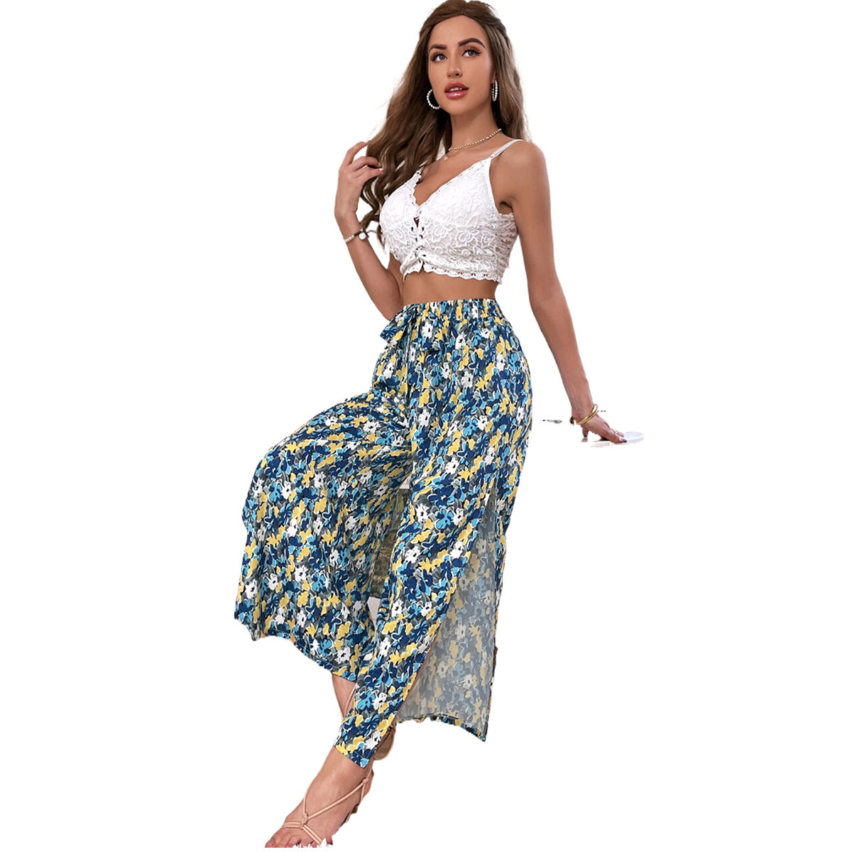 Maxi pants for women with floral design and side slit Chic and Style