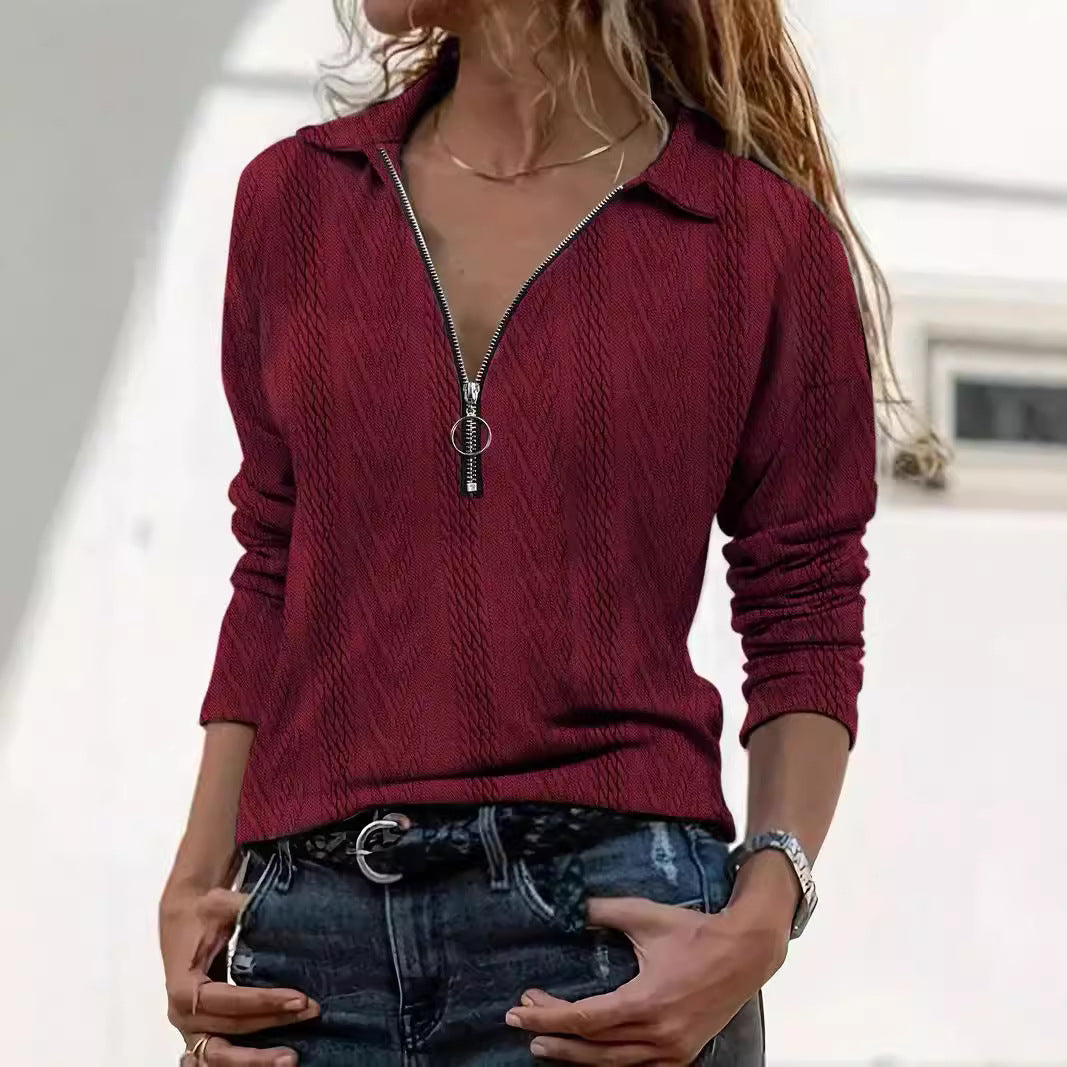Pull en maille pour femmes avec une structure côtelée discrète et une courte fermeture éclair Chic und Stil