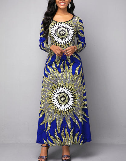 Robe maxi femme avec un impressionnant motif graphique et un col rond Chic und Stil