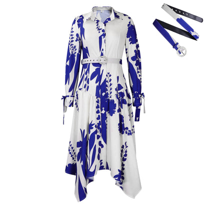 Robe chemisier pour femmes avec un design floral coloré et une ceinture cintrée Chic und Stil