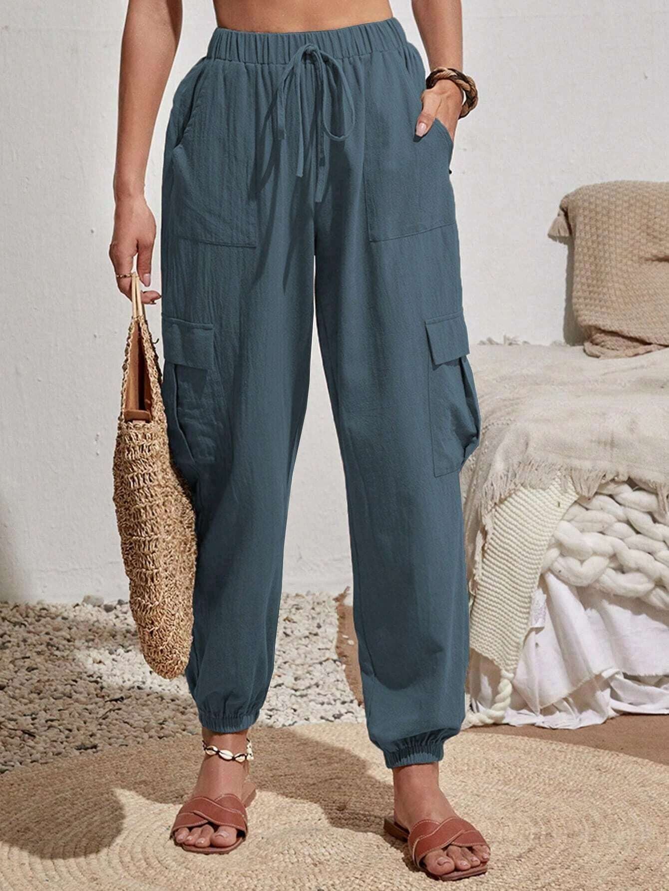 Casual cargo pants for women with elastic waist and practical pockets Chic and Style