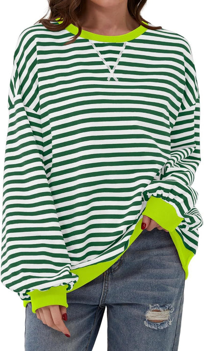 Femme pull décontracté avec motif rayé saisissant et bords élastiques Chic und Stil
