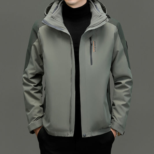 Functional jacket for men with innovative water-repellent properties Chic and Style