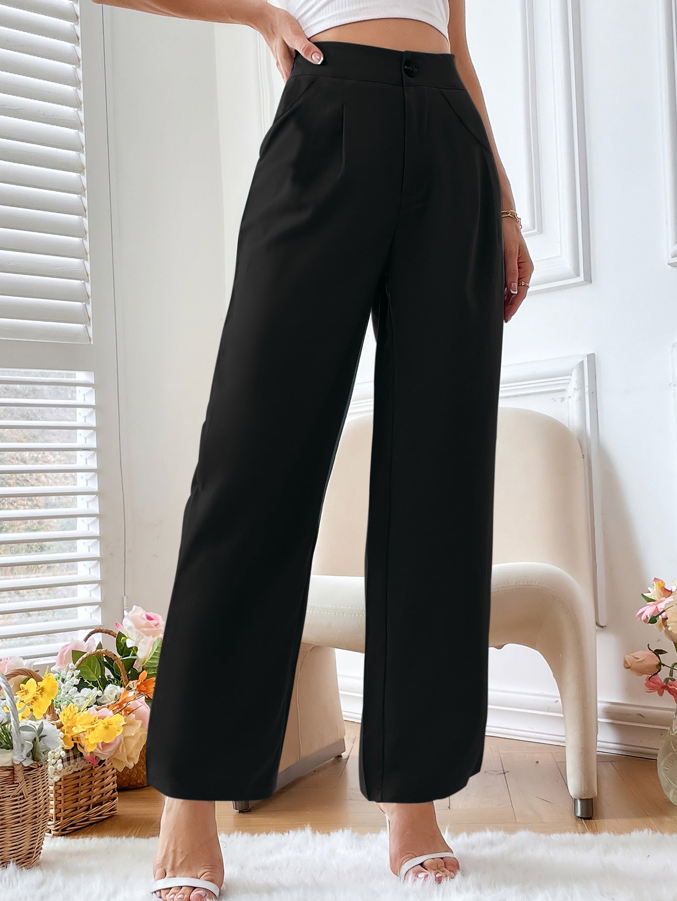 High-waisted palazzo pants for women with elegant draping and flared leg Chic and Style