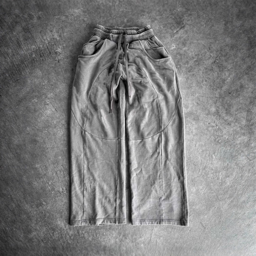 Pantalons en tissu décontractés pour femmes avec taille élastique et poches latérales volumineuses Chic & Stil