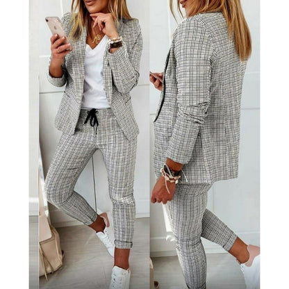Chic and Style women's blazer and pants set