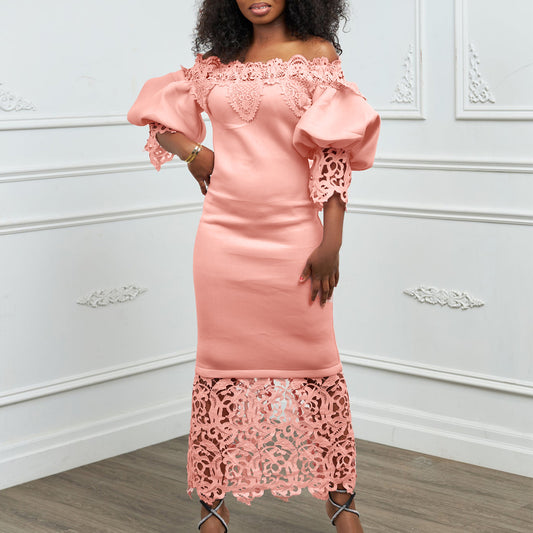 Robe maxi off-shoulder pour dames avec des accents en dentelle et une coupe flatteuse pour la silhouette Chic und Stil