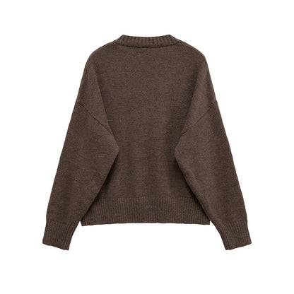 Pull en tricot confortable pour femmes avec décolleté en V et coupe généreuse Chic und Stil