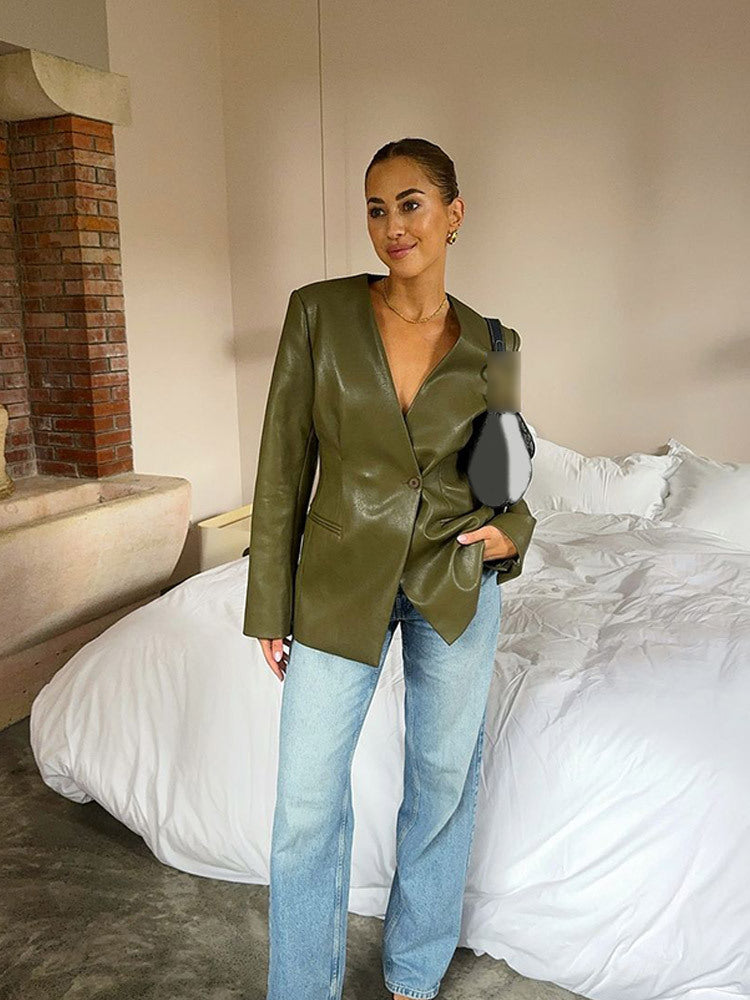Blazer élégant en simili cuir pour dames avec coupe cintrée Chic und Stil