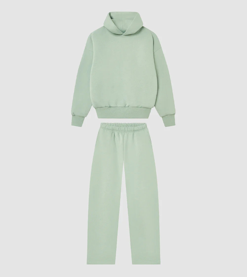 Hoodie and jogger pants set for women with high collar and elastic waistband Chic and Style