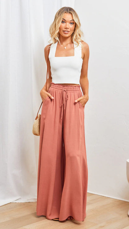 Elegant maxi dresses for women with decorative waistband Chic und Stil